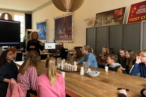 Business School bezoekt Enschede Promotie