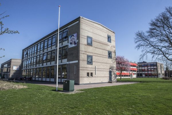 Architect vernieuwbouw Van der Waalslaan bekend