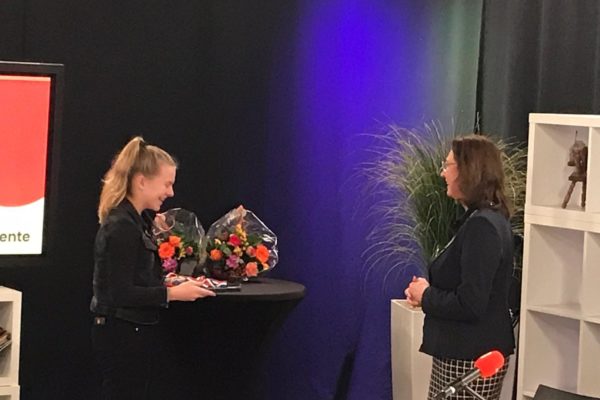 Jeugdlintje voor leerling Isa Bos